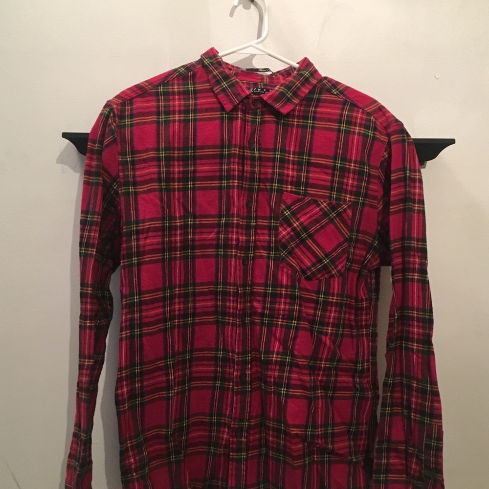 Button down - Picture 2 of 2